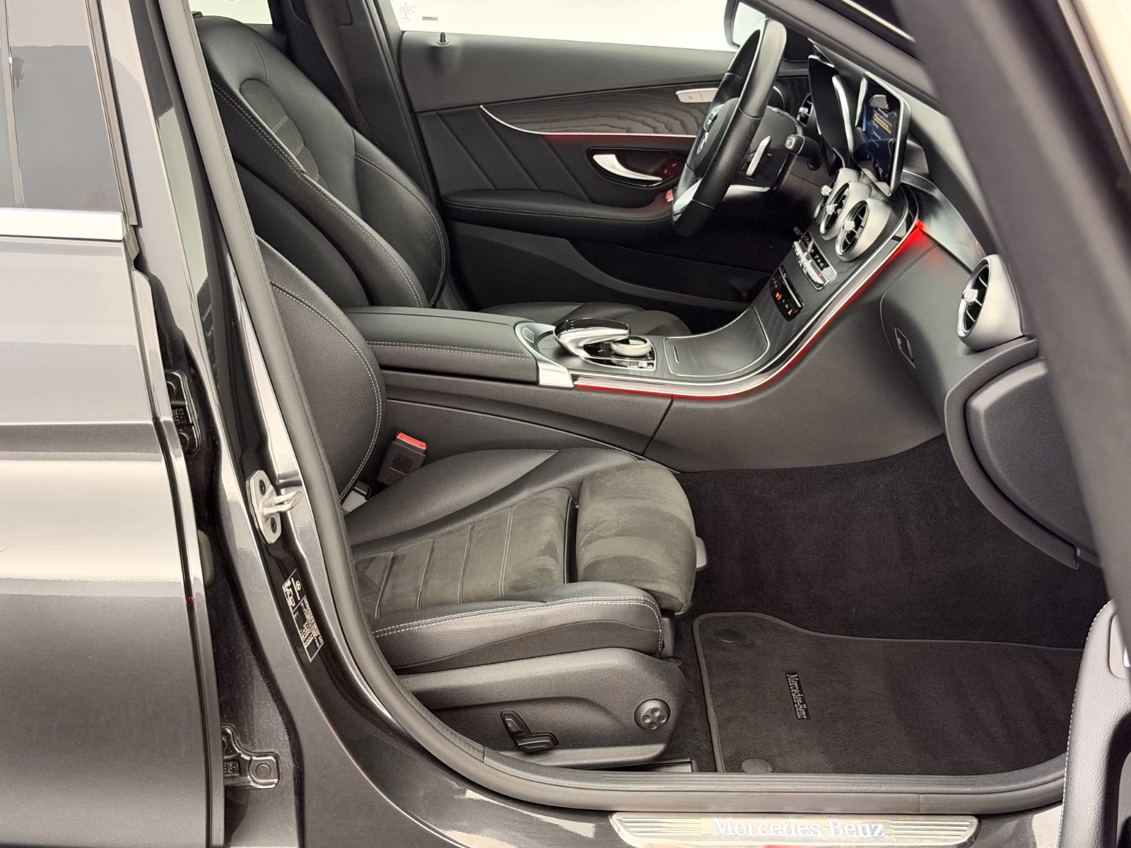 Mercedes-Benz C-Class T-Modell*AMG LINE*LED-R.KAM-TOT.W-SHZ-18", миниатюра 22