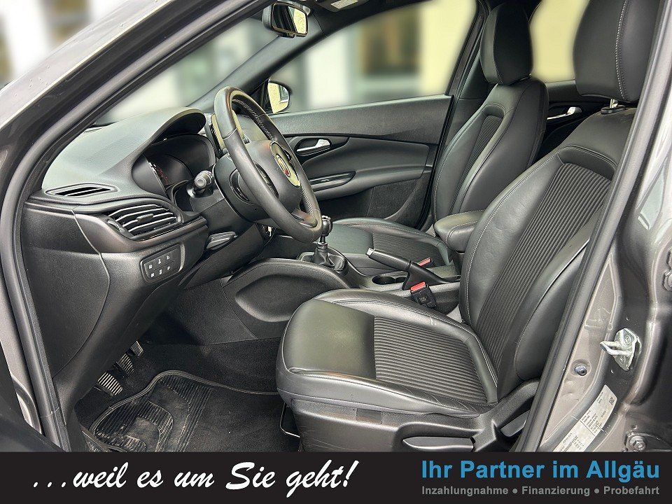 Fahrzeugabbildung Fiat TIPO KOMBI 1.4T S-DESIGN XENON+CARPLAY+NAV+SHZ++