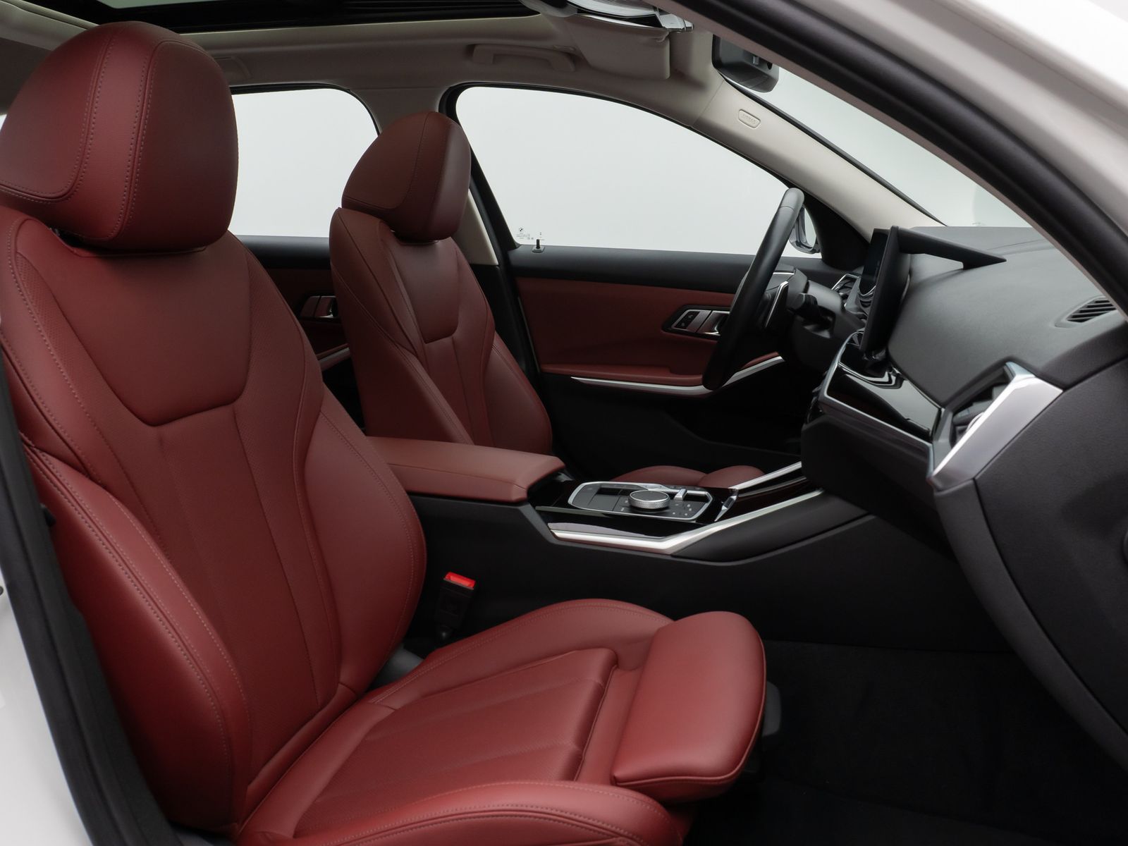 Fahrzeugabbildung BMW 330e xD Panorama DAB CockPit+ Widscr Sport Leder