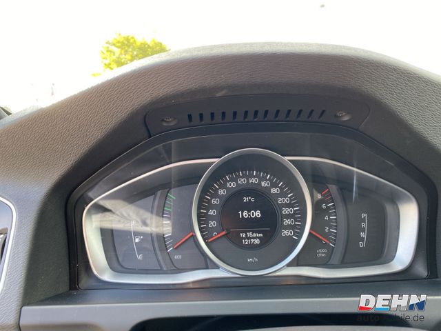 Volvo V60 T3 Momentum LichtSitzpaket Navi Winterpaket