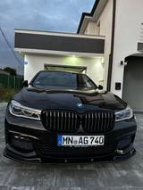 BMW X Drive Individual Carbon Core - BMW 740: I