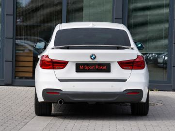 BMW 318 Gran Turismo - 4