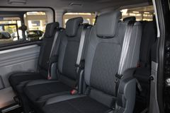 Fahrzeugabbildung Ford Tourneo Custom 2.0 EcoBlue L1 Titanium AUTOMATIK