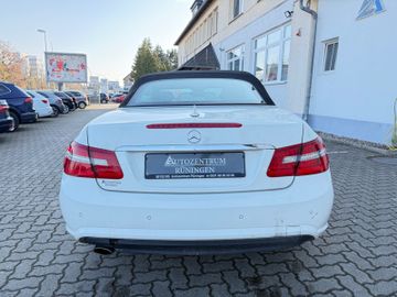 Mercedes E 220 - 5