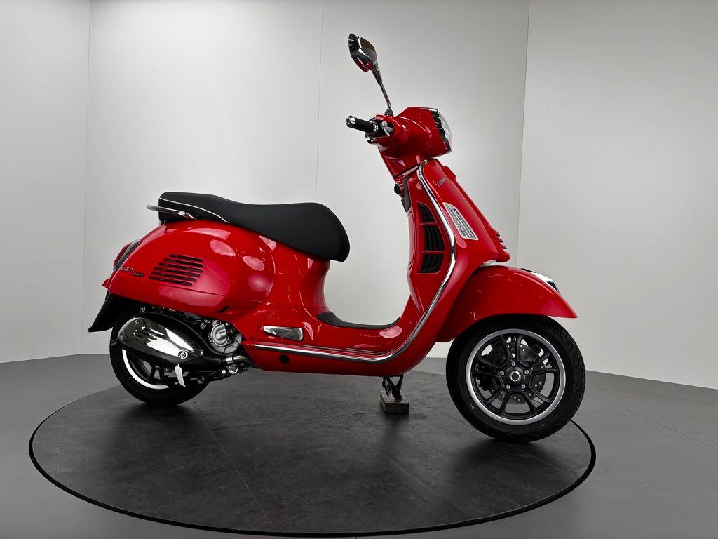Fahrzeugabbildung Vespa GTS 310 SUPER E5+ *NEUFAHRZEUG/GARANTIE*