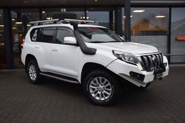 Toyota Land Cruiser 3.0 D-4D 5DRS EXECUTIVE A/T 7 SI...