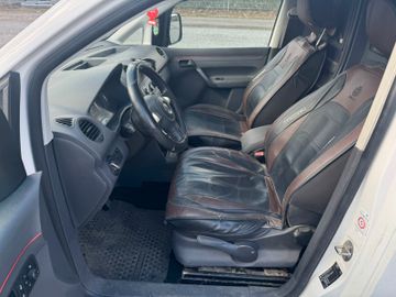 Volkswagen Caddy - 9