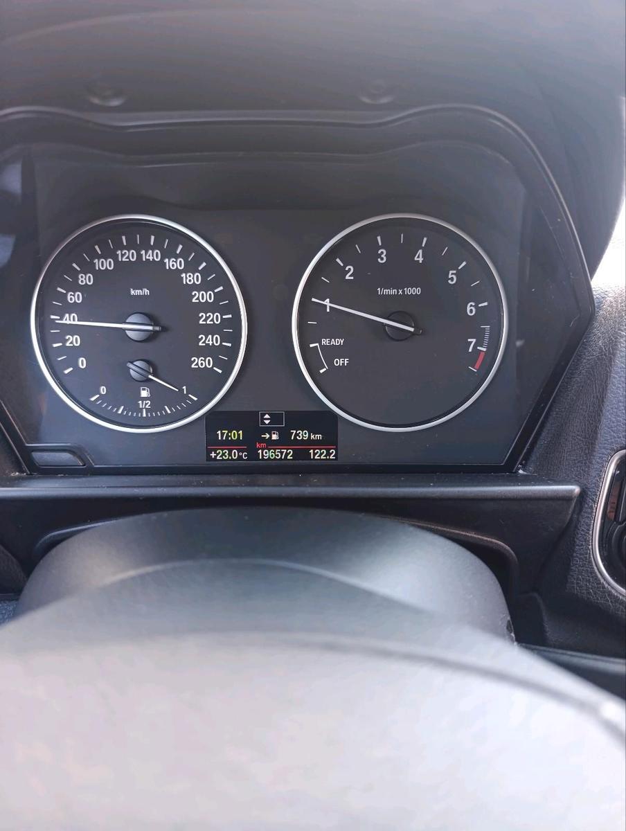 BMW 116 2011 — photo 8