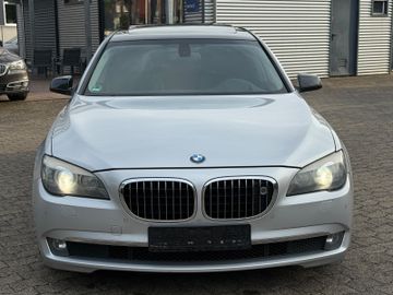 BMW 730 - 9