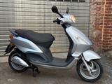 Piaggio FLY 125 CCM 1.HAND TOPZUSTAND SOFORT FAHRBEREIT  - PIAGGIO FLY 125
