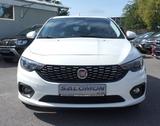 Fiat Tipo Lounge Navi R-CAM Steilheck - Fiat Gebrauchtwagen Düsseldorf