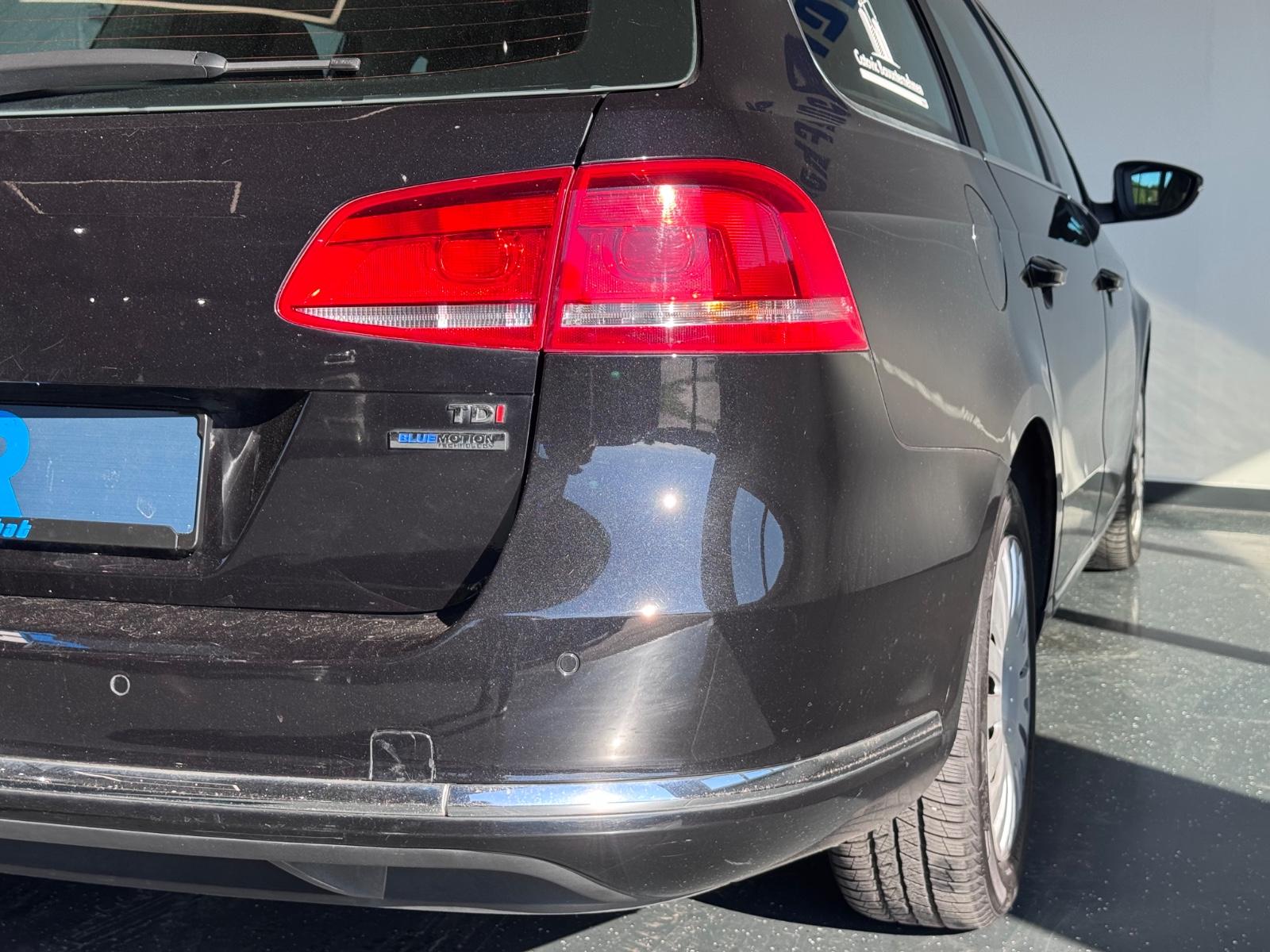 Volkswagen Passat 2010 — photo 13