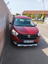 Dacia Dokker TCe 130 Stepway Plus Stepway Plus - rote Dacia Dokker