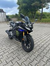 Yamaha YZF-R125 Monster Engergy Moto GP Edition - YAMAHA YZF R1M