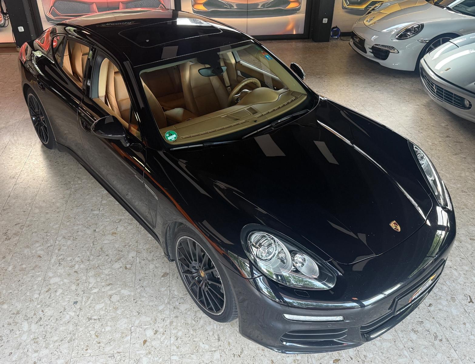 Porsche Panamera Diesel Edition++PANO+SPORT CHRONO++