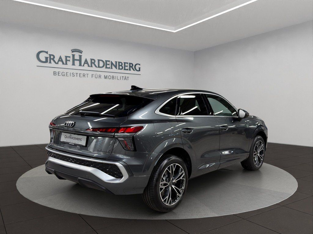 Audi Q3 Sport. e-hybrid 200 kW S tronic S line Navi foto 6