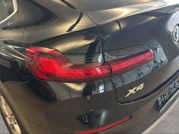 BMW X4 - 12