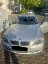BMW 3er 320i  Automatik  2006  Benziner... - BMW 320 aus 2006: 320i