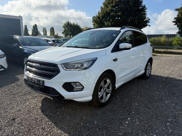 Ford Kuga - 1