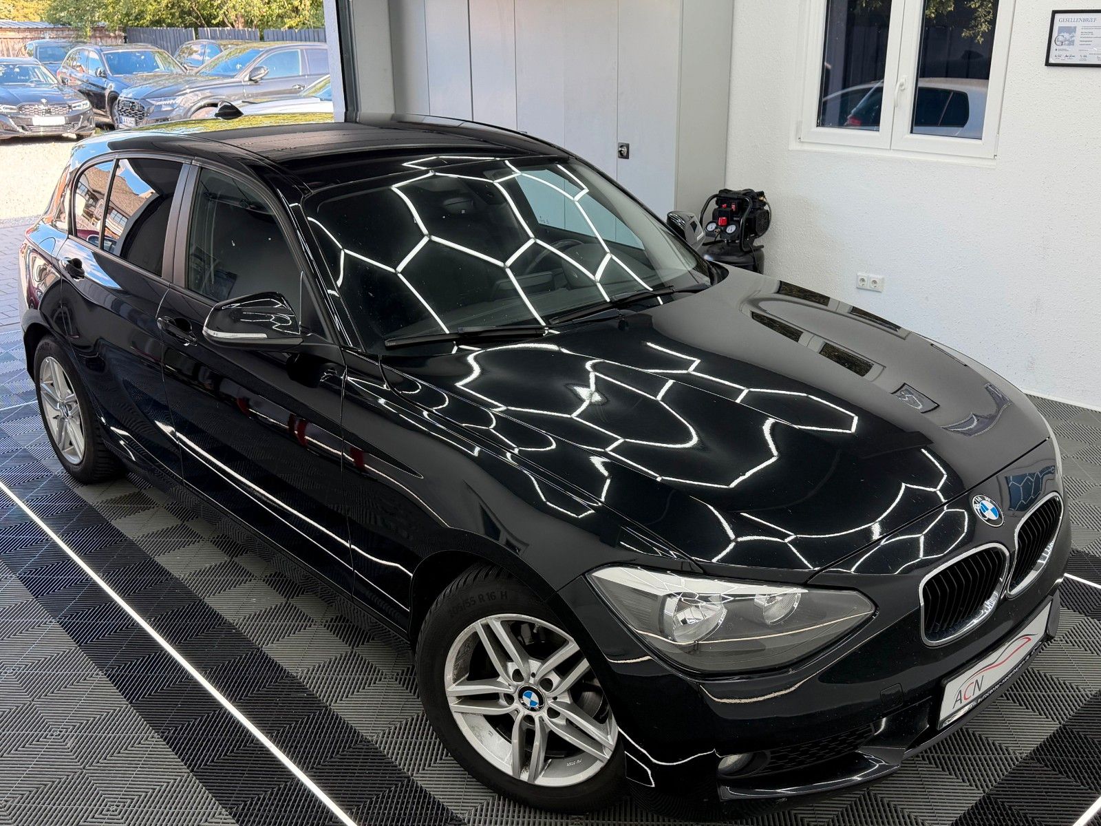 Fahrzeugabbildung BMW 116 d Efficient Dynamics Edition/NAVI/SHZ/KLIMA