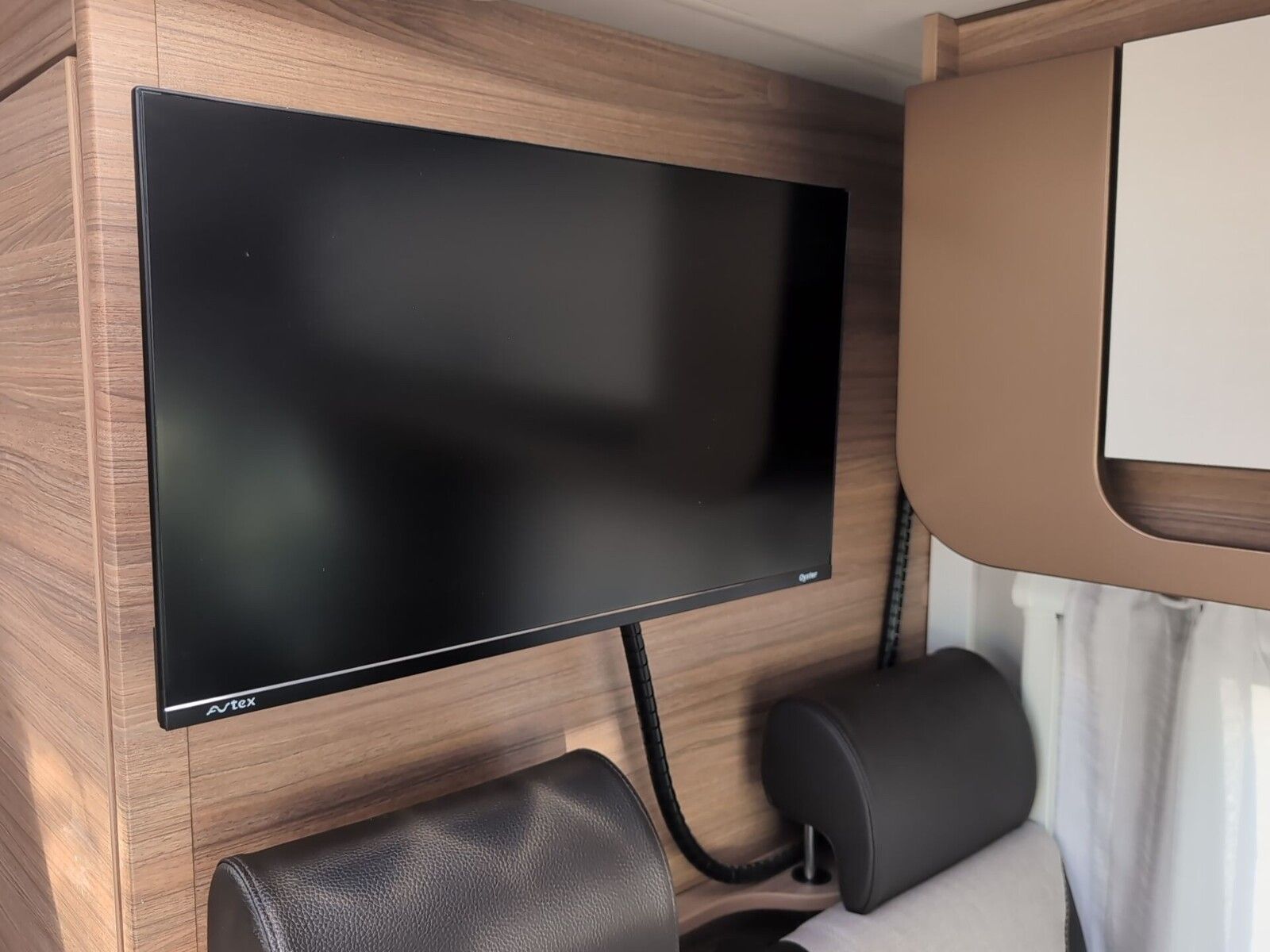 Fahrzeugabbildung Weinsberg CaraCompact EDITION PEPPER 600 MEG Markise, TV