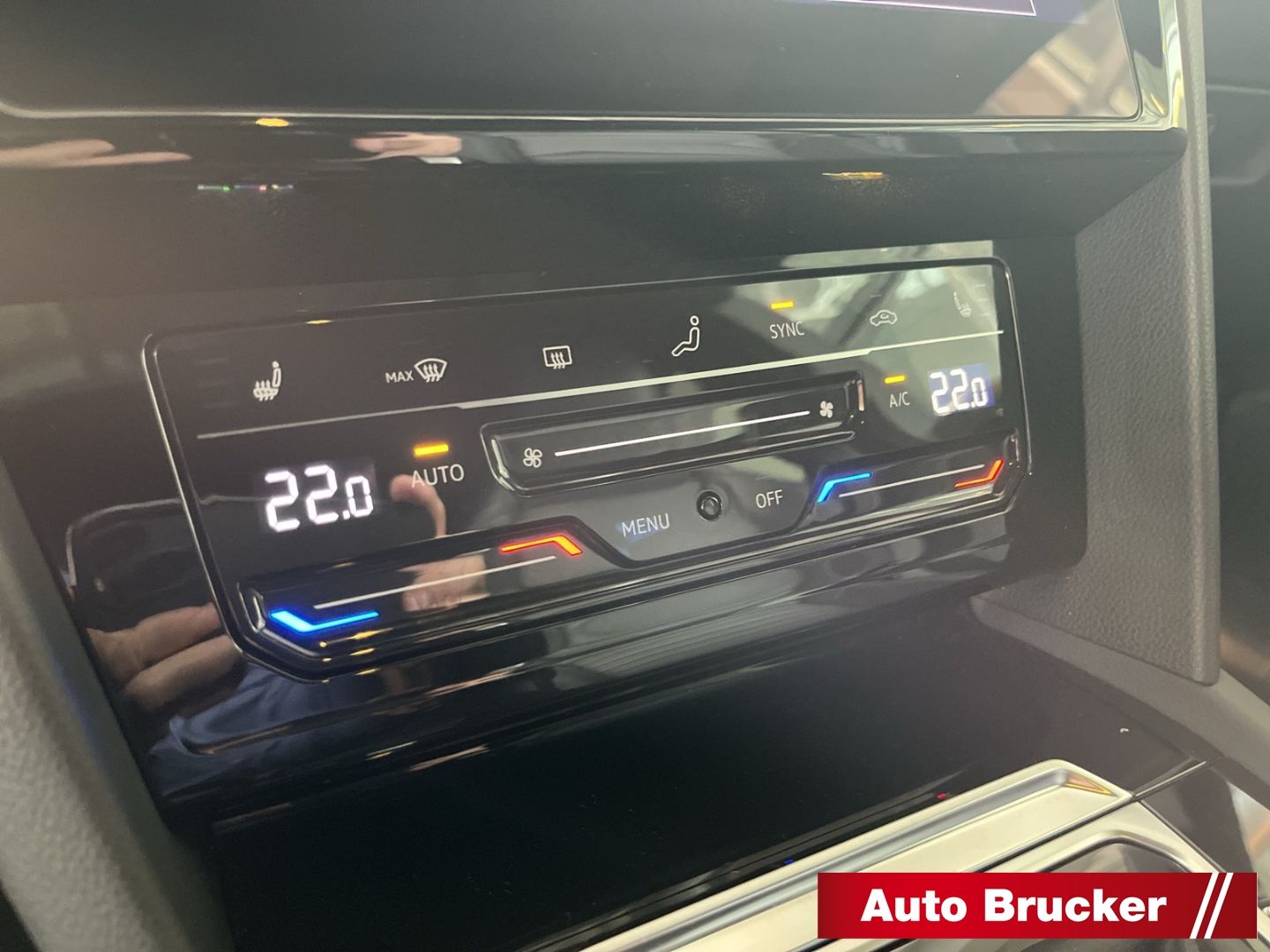 Volkswagen Arteon SB R 4Motion DSG Navi LED Pano 3-Zonen-Kl foto 11