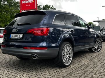 Audi Q7 - 8