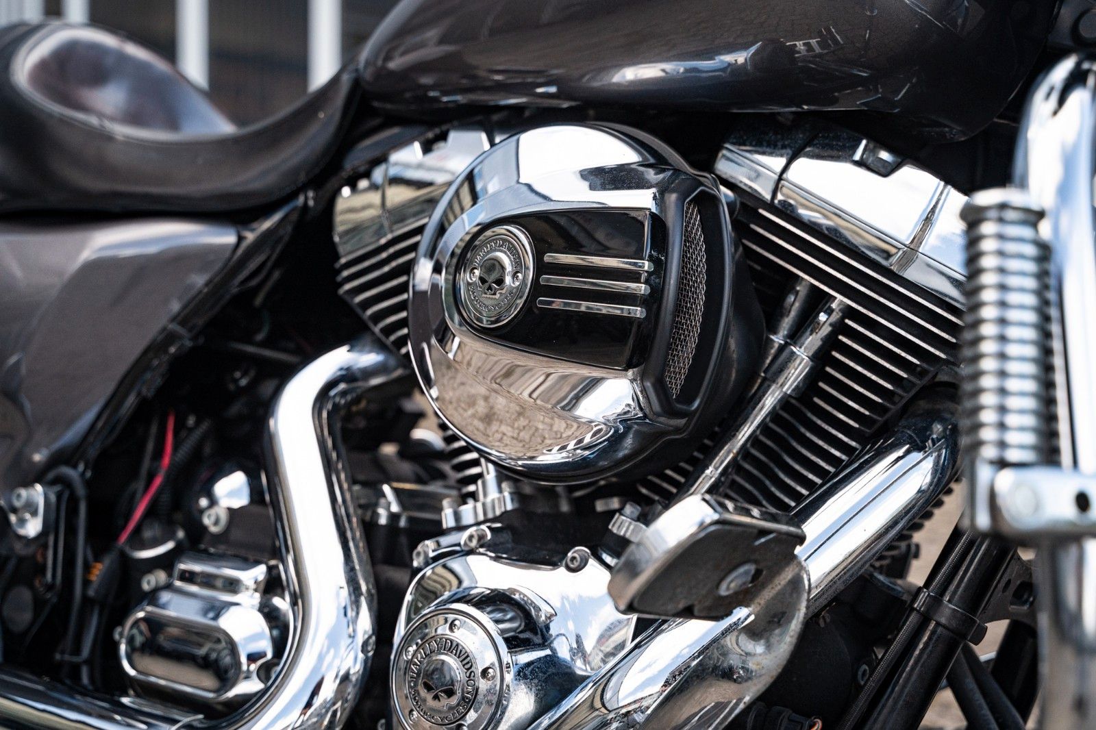 Fahrzeugabbildung Harley-Davidson FLHX Street Glide 103 cui - Kesstech -
