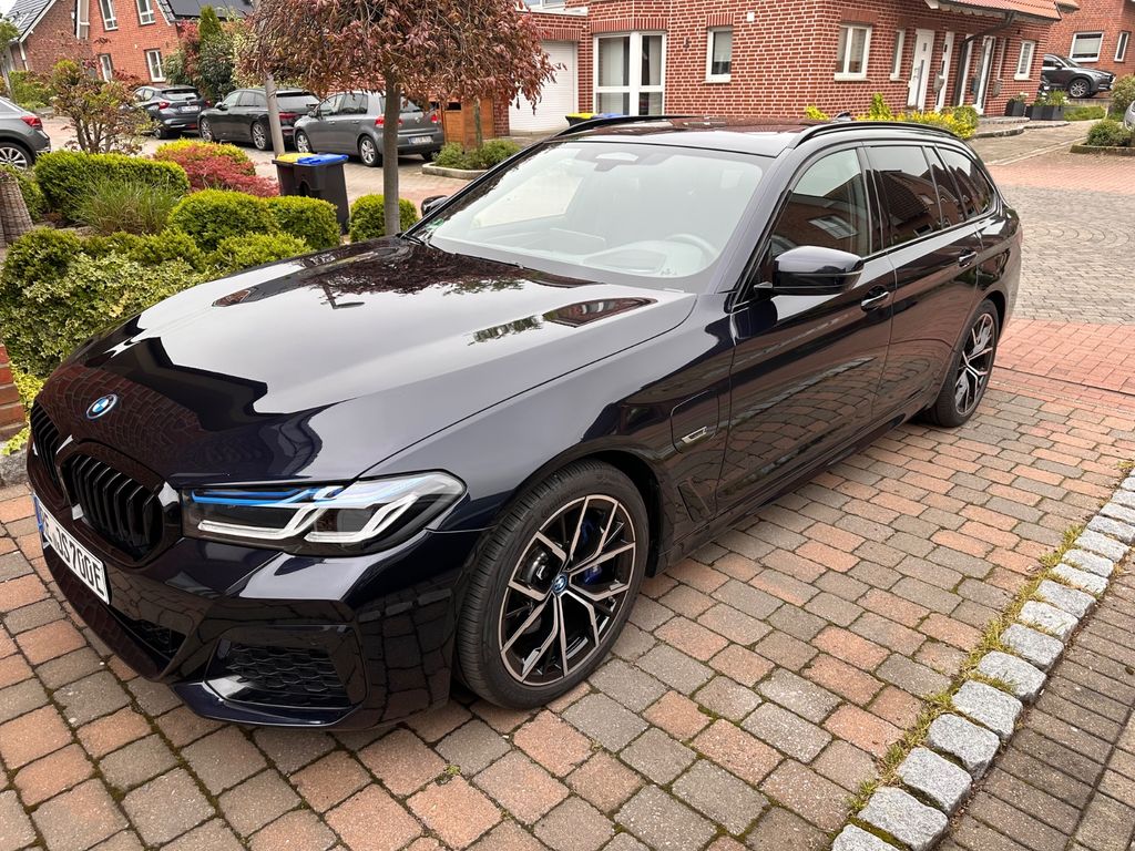 Image of BMW 530
