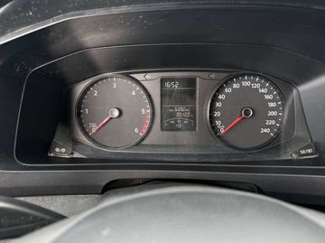 Volkswagen T6 Transporter - 12