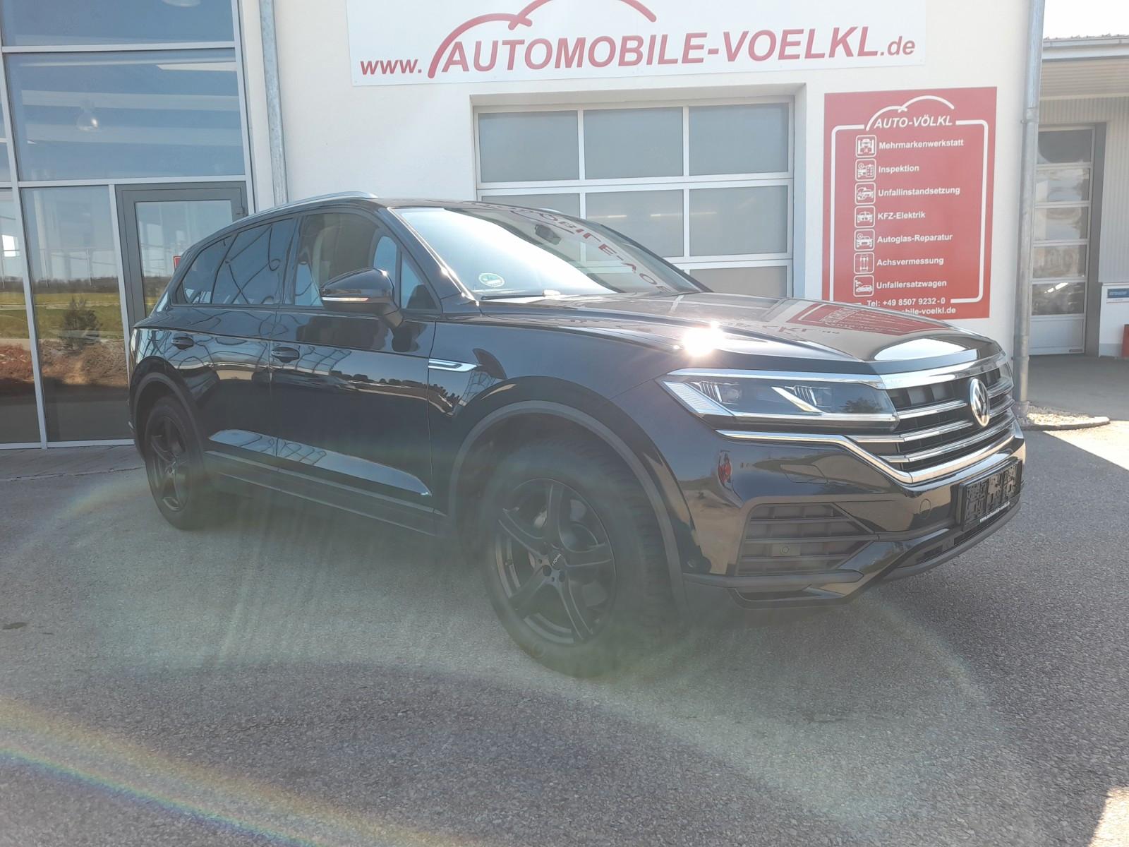 Volkswagen Touareg Basis 4Motion LED/LEDER/NAVI/AHK/LUFT