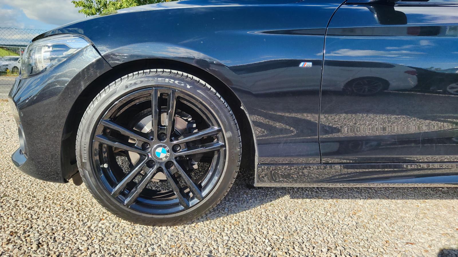 BMW 118i Edition M Sport Paket Shadow LED*Navi*Leder
