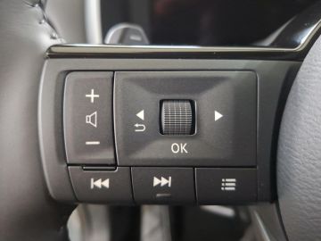 Nissan Qashqai Tekna 1.3 DIG-T °LED°Navi°RFK°PGD°ACC°