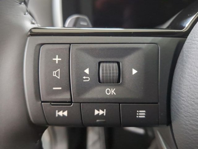 Nissan Qashqai Tekna 1.3 DIG-T °LED°Navi°RFK°PGD°ACC°