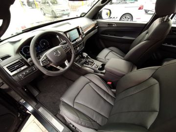Ssangyong New Grand Musso 2,2D 4x4 Leder el.Sitz Schiebed.