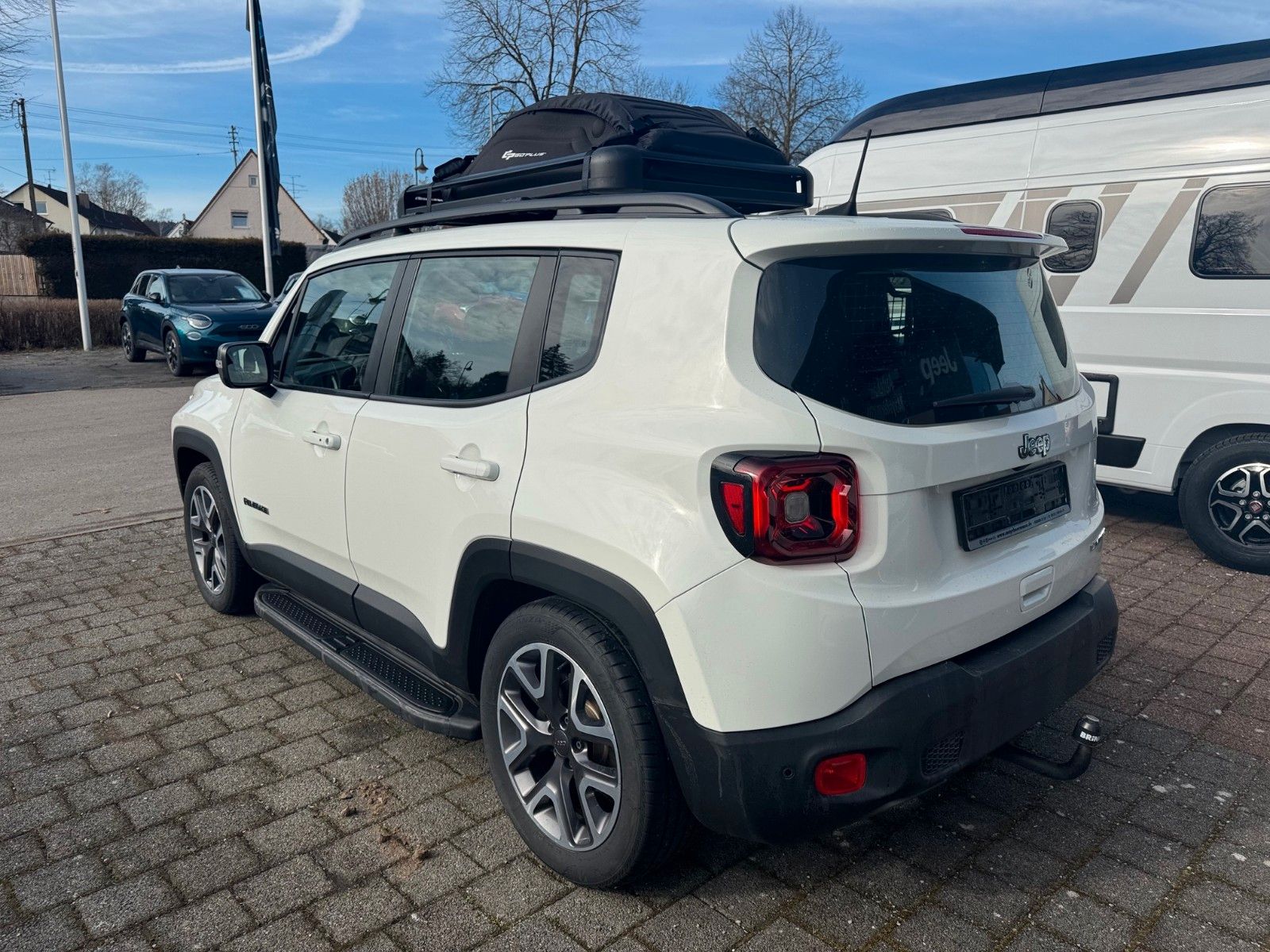 Fahrzeugabbildung Jeep Renegade Limited 120 PS Navi LED AHK Dachträger