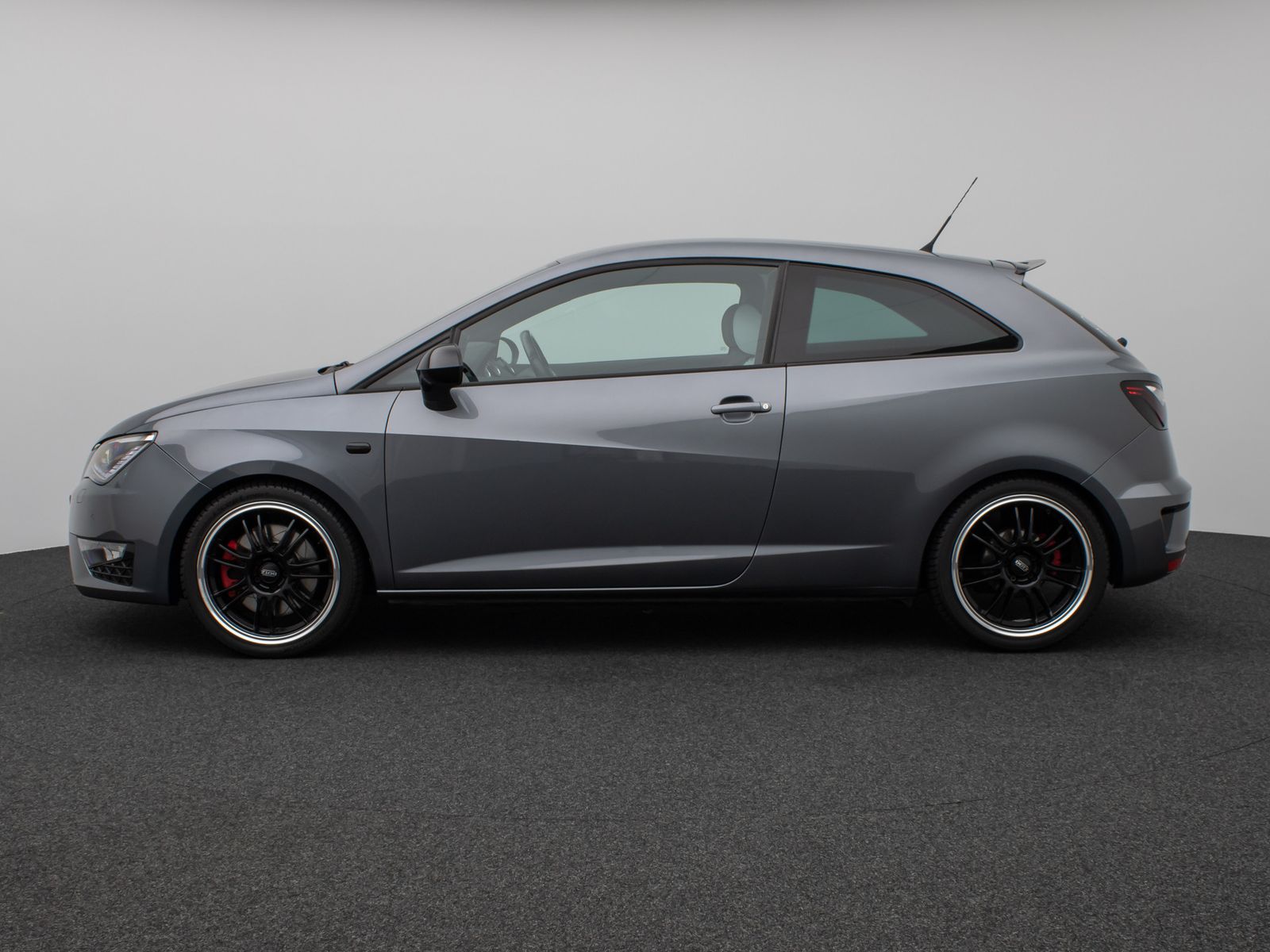 Fahrzeugabbildung SEAT Ibiza SC Cupra Bi-Xenon PDC 8Fach Tempomat Sport