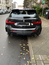 BMW M135i xDrive A - Head-Up/Navi/Automatik - BMW M135 aus 2020