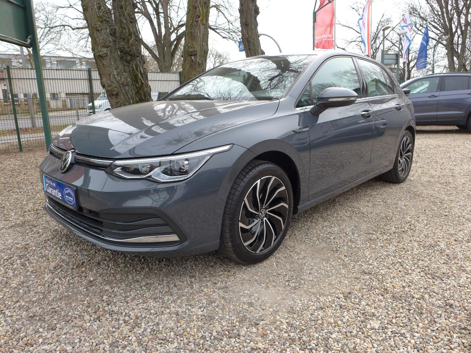 Volkswagen Golf 1.5 TSI OPF 96kW Style LED/Sitzheizung