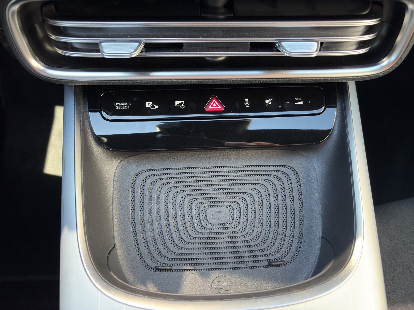 Fahrzeugabbildung Mercedes-Benz CLA 250+ AMG 360° Burm Keyless DigiLight Standh