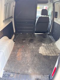 Volkswagen Caddy - 5
