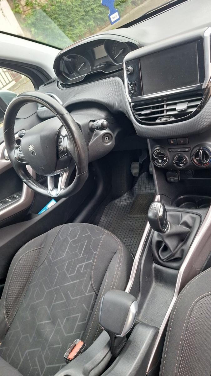 Peugeot 2008 Style PureTech 110 STOP & START Style