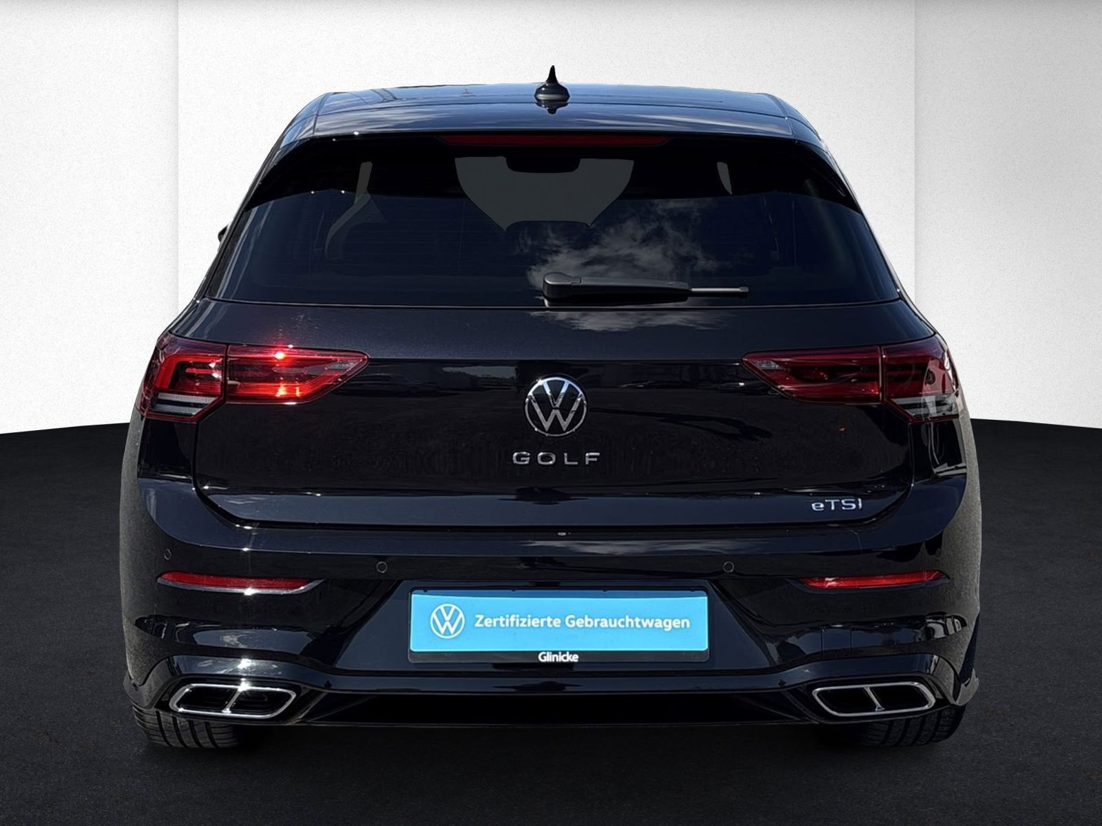 Volkswagen Golf VIII R-Line 1.5eTSI DSG RFK LED ACC SHZ App foto 4