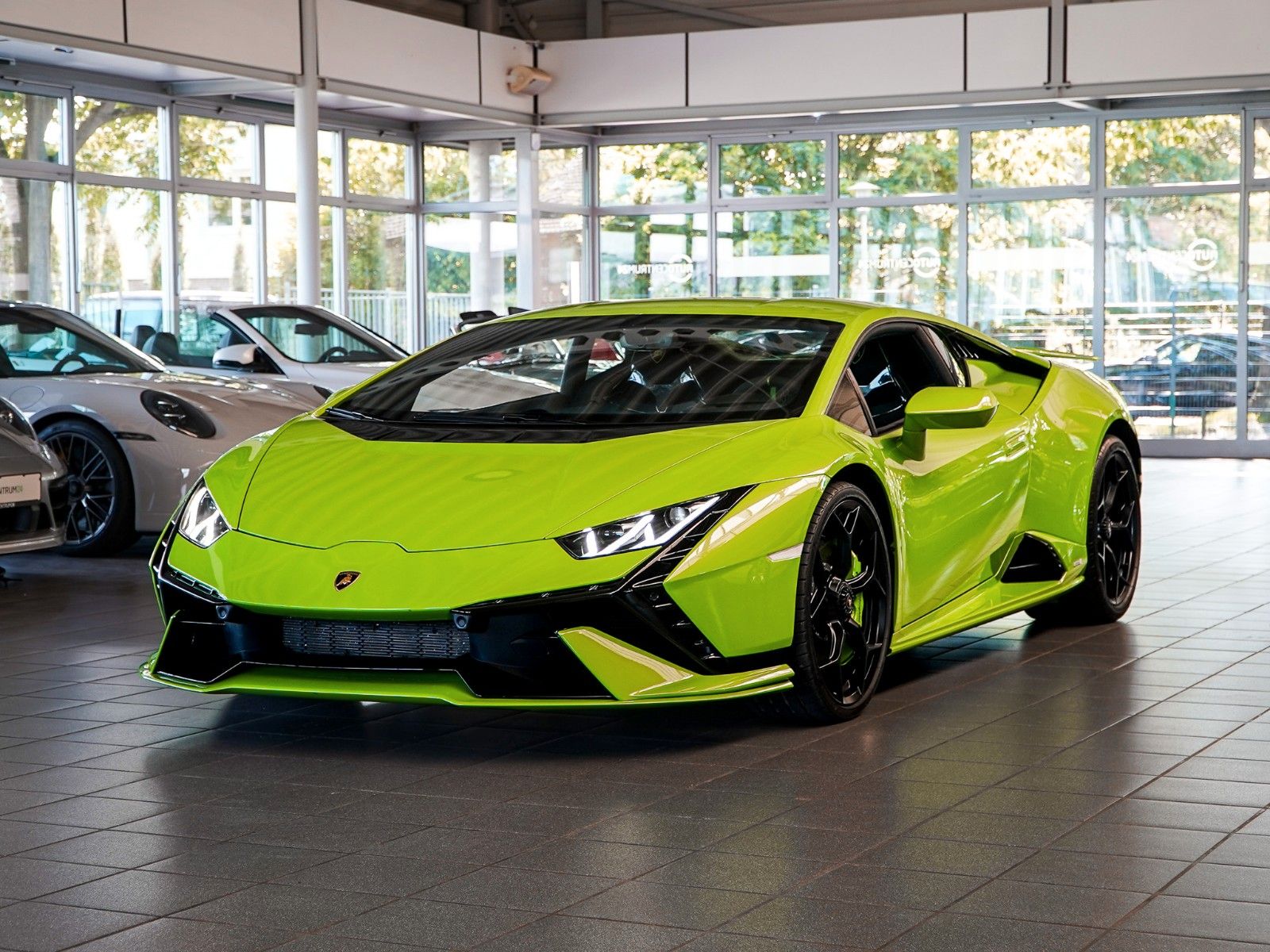 Lamborghini Huracán Tecnica Carbon Buckets Sensonum Lift foto 3