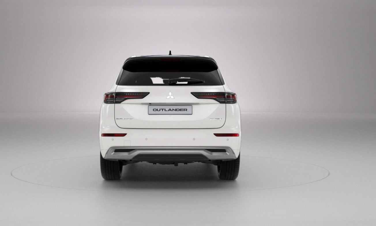 Mitsubishi Plug-in Hybrid Outlander - Bild 7