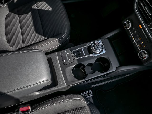 Ford Kuga 2.5 Plug-In Hybrid Titanium Stauassistent