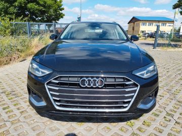Audi A4 - 4
