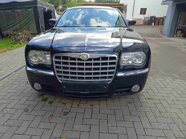 Chrysler 300C Touring 3.0 CRD Autom. SRT-Design 