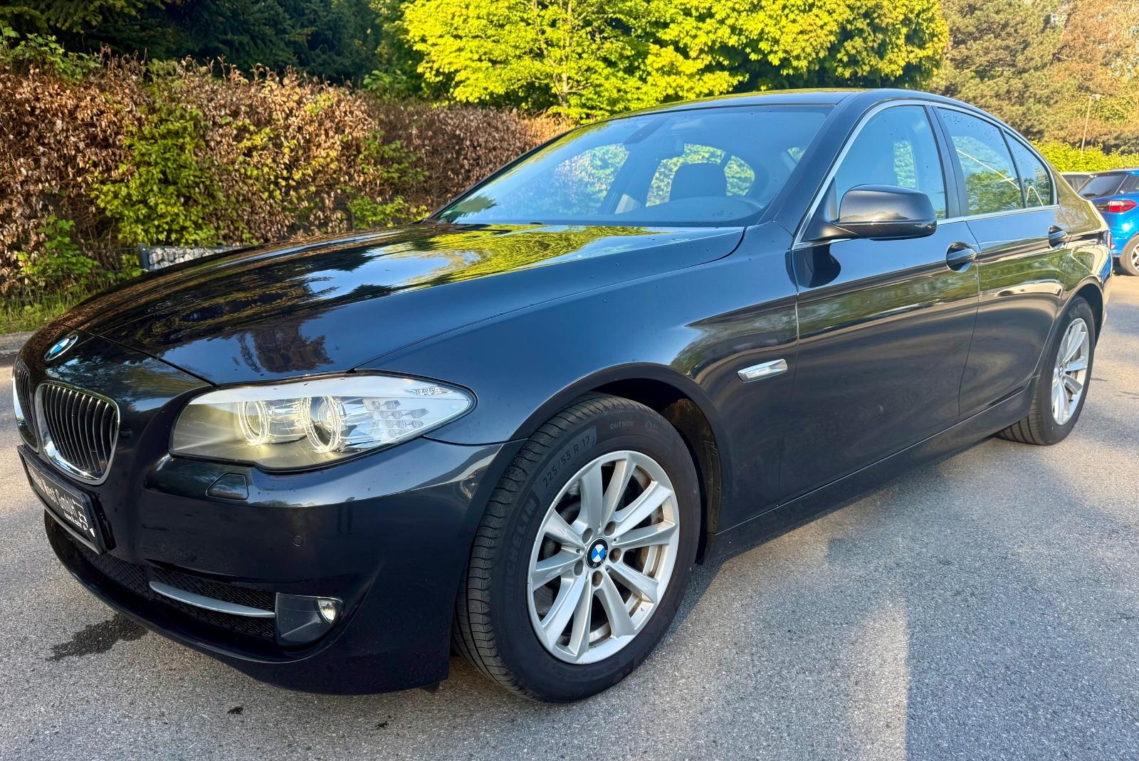 BMW 528i Limo. 1.Hand,Scheckheft nur BMW, Automatik