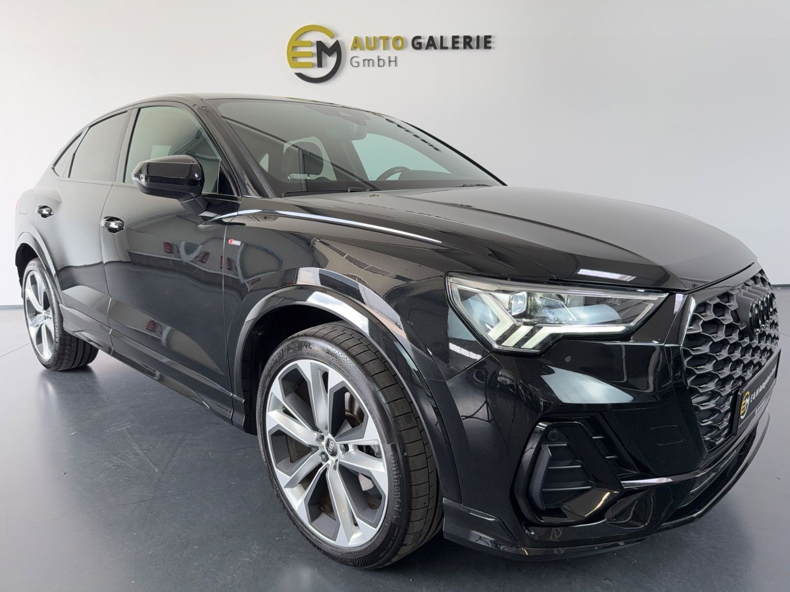 Audi Q3 Sportback 35 TFSI S line Kam Leder black ACC foto 8